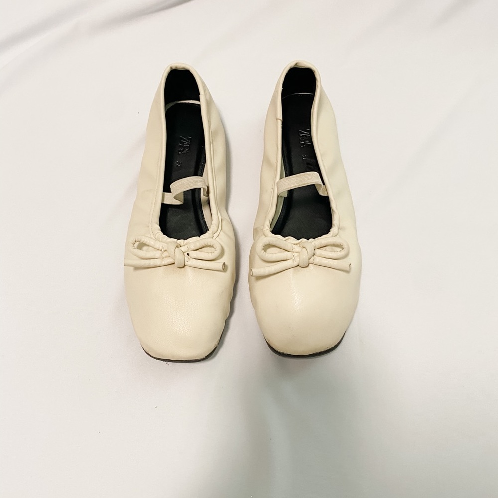 Zara girl ballet flats with bow